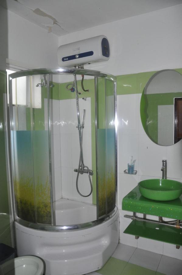 Rose Hotel Hai Phong Bagian luar foto